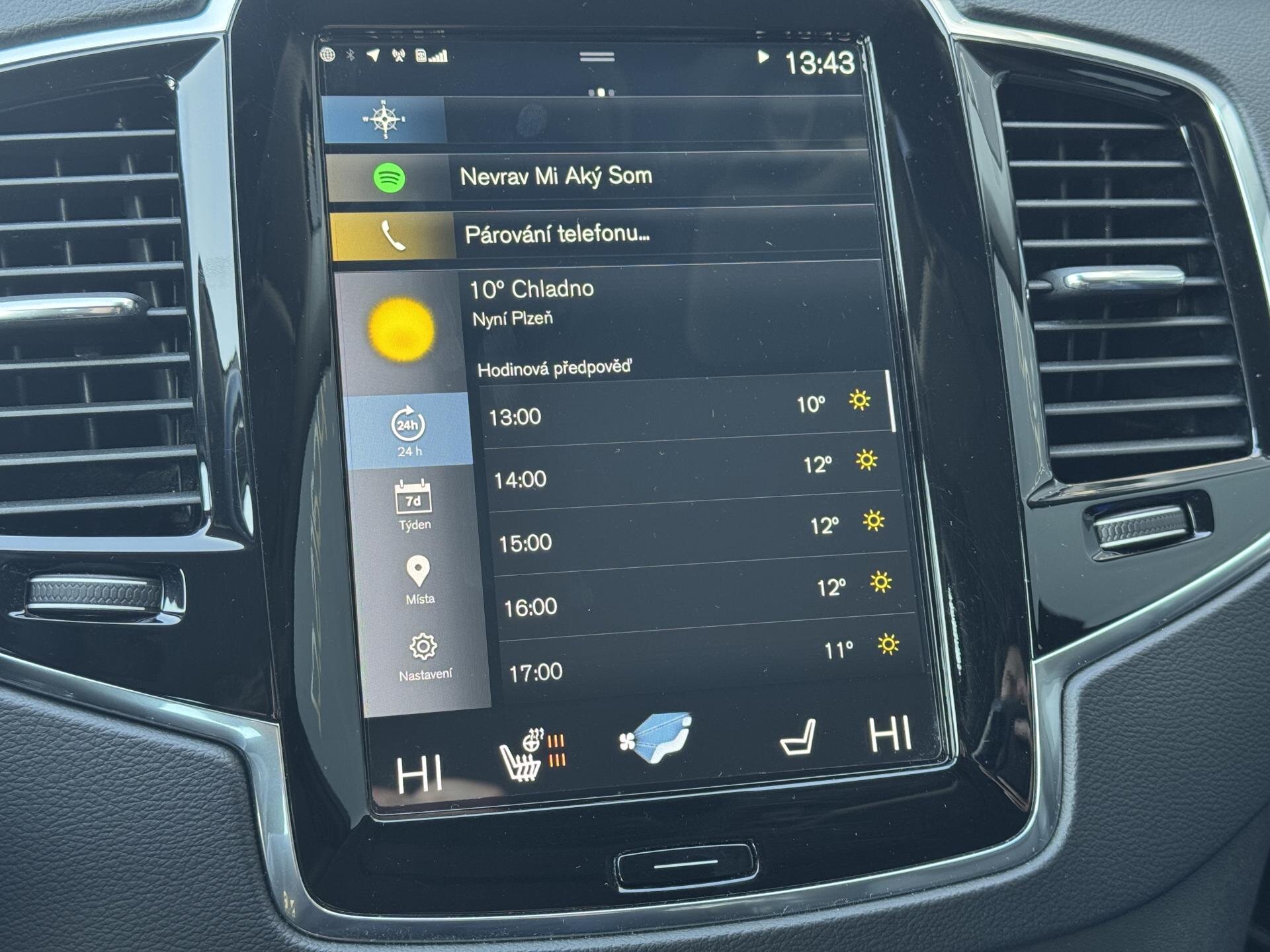 Volvo XC90 SUV / Terénní 2,0 l 173 kw