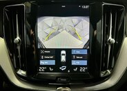 Volvo XC60 SUV / Terénní 2,0 l 288 kw