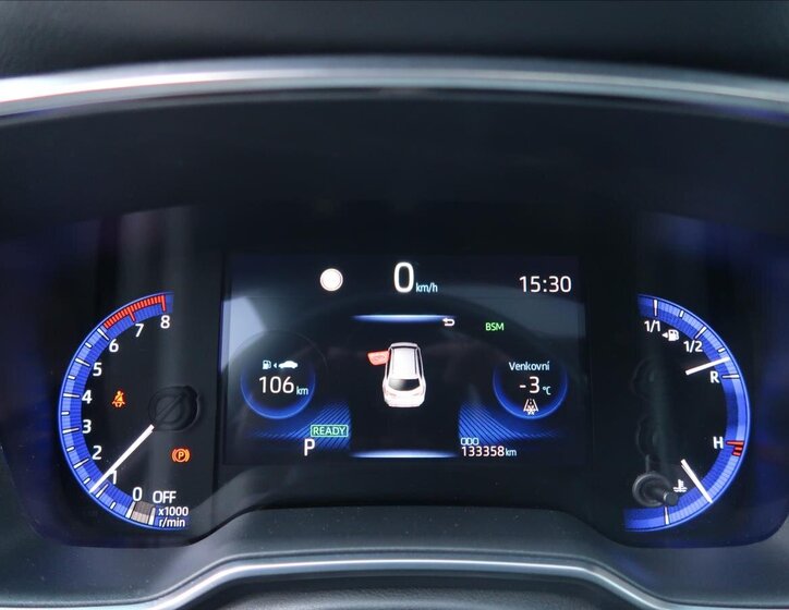 Toyota Corolla Kombi 2,0 l 132 kw