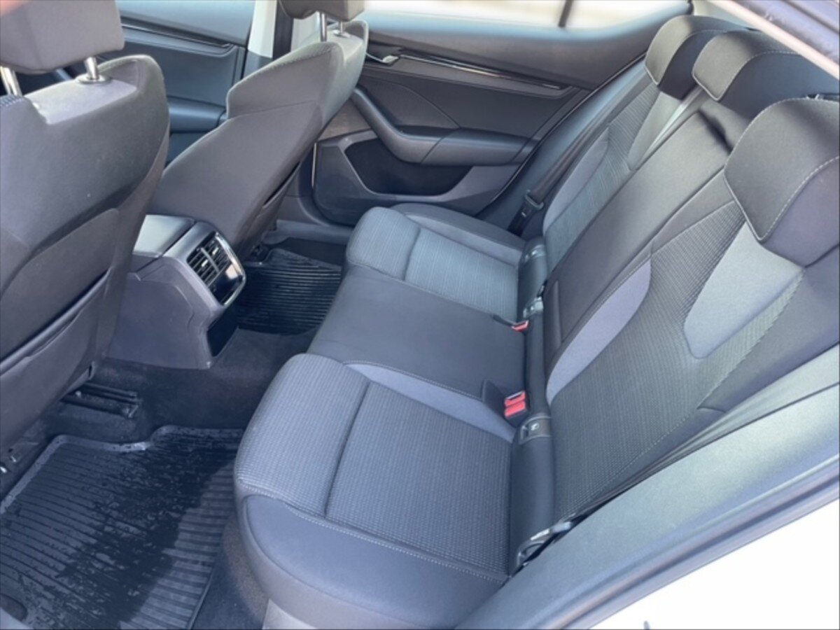 Škoda Octavia Liftback 1,5 l 110 kw