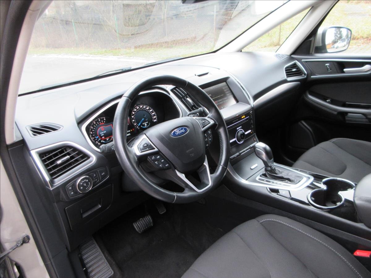 Ford S-MAX Hatchback 2,0 l 132 kw