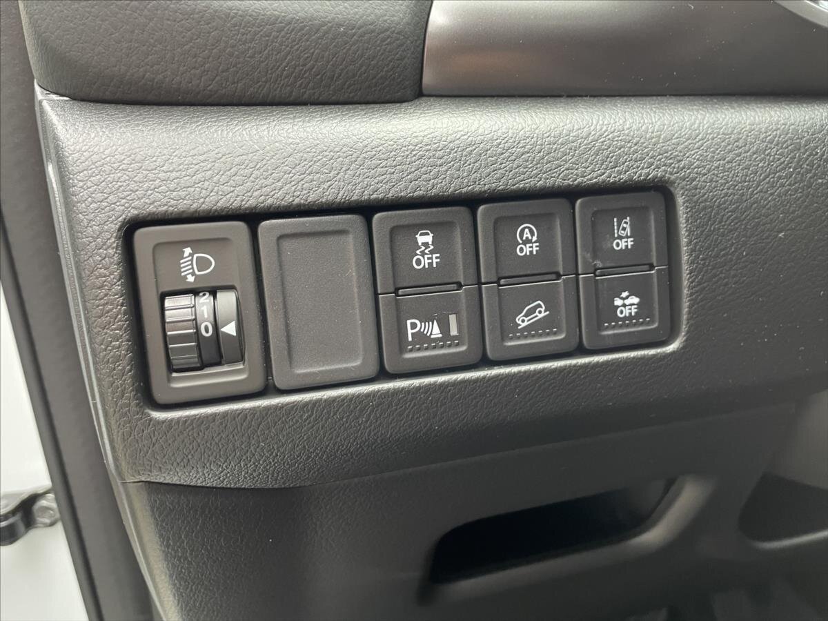 Suzuki Vitara SUV / Terénní 1,4 l 81 kw