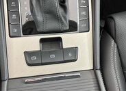 Škoda Superb Sedan / Limuzína 1,4 l 160 kw