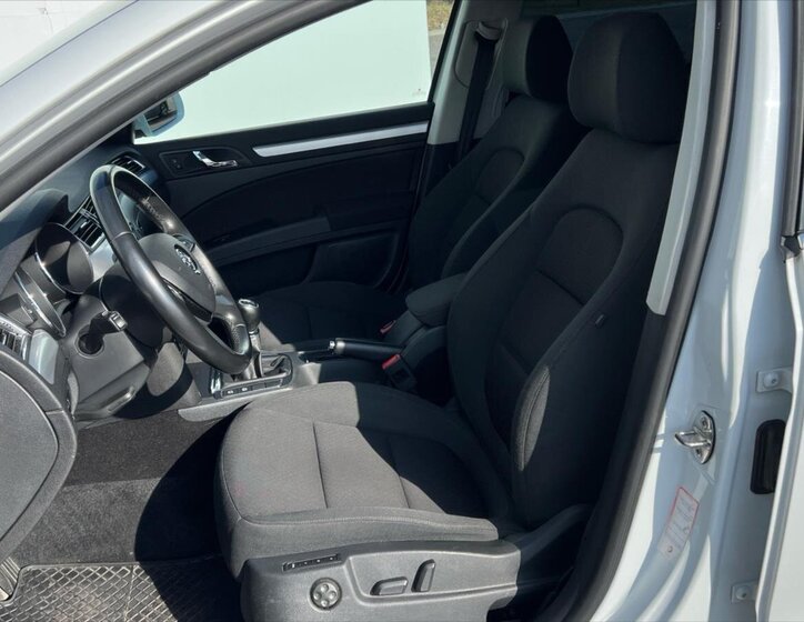 Škoda Superb Kombi 2,0 l 103 kw