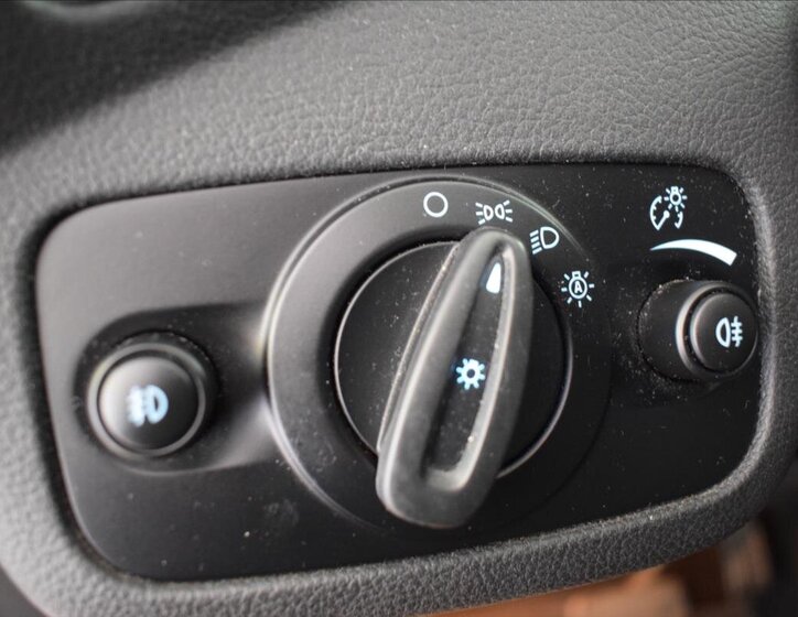 Ford Kuga SUV 2,0 l 120 kw