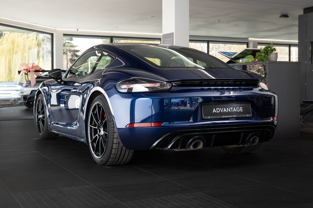 Porsche 718 Kupé 4,0 l 294 kw