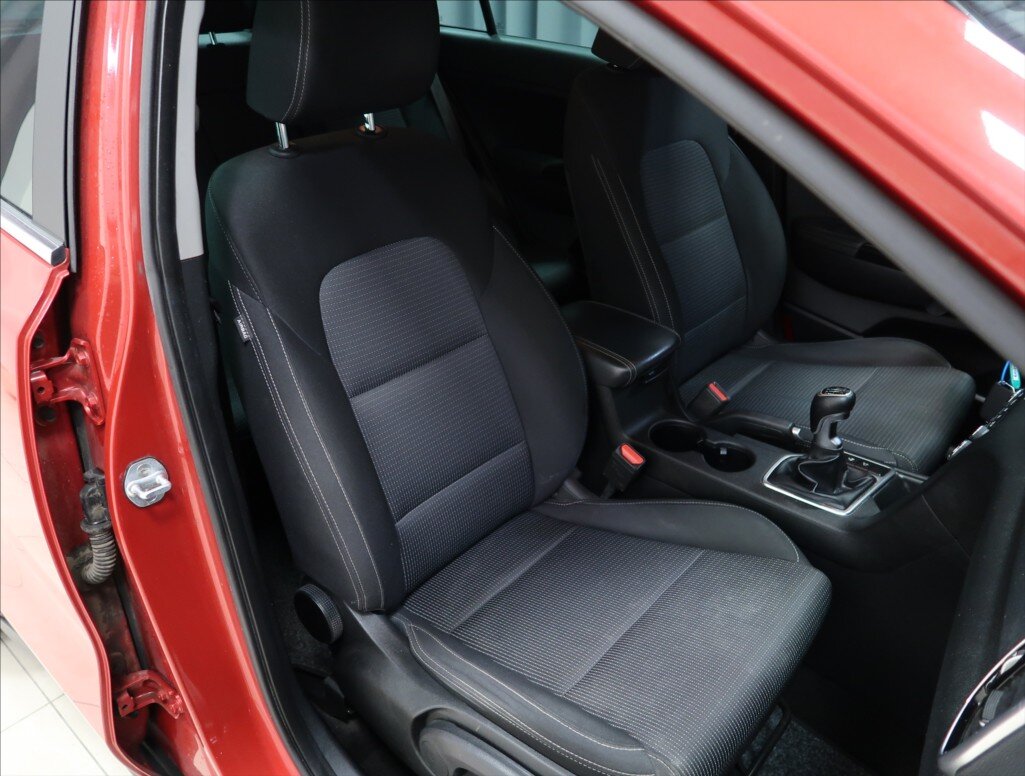 KIA Sportage SUV 1,6 l 97 kw