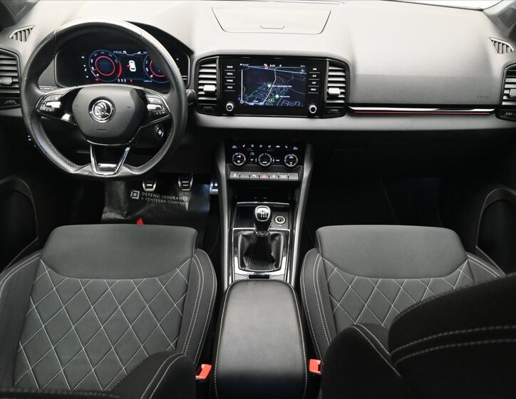 Škoda Karoq SUV / Terénní 1,5 l 110 kw