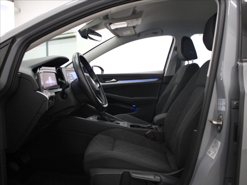 Volkswagen Golf Hatchback 999,0 81 kw