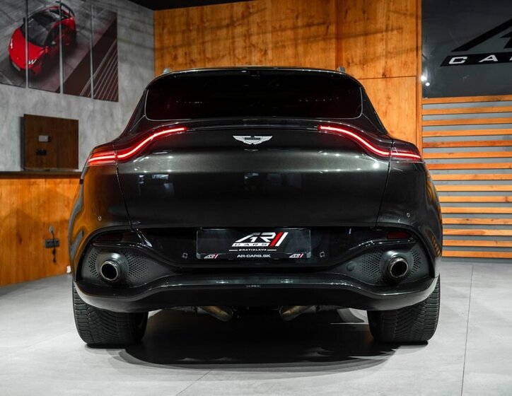 Aston Martin Ostatní SUV 4,0 l 405 kw