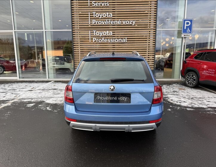 Škoda Octavia Kombi 2,0 l 135 kw