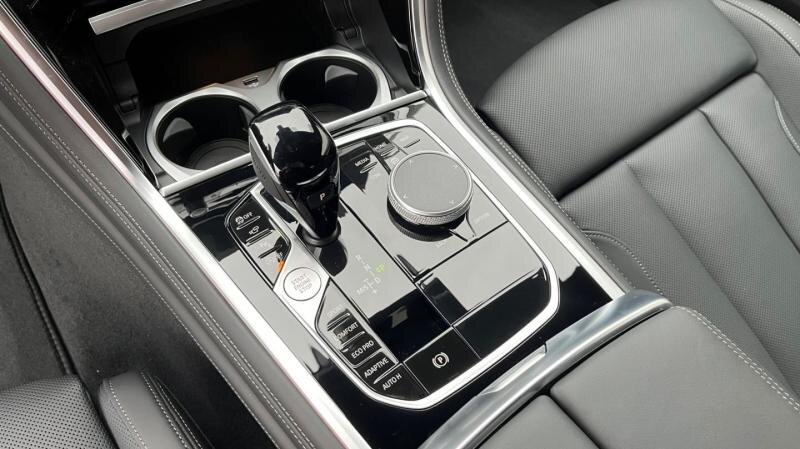 BMW Řada 8 Kupé 4,4 l 390 kw