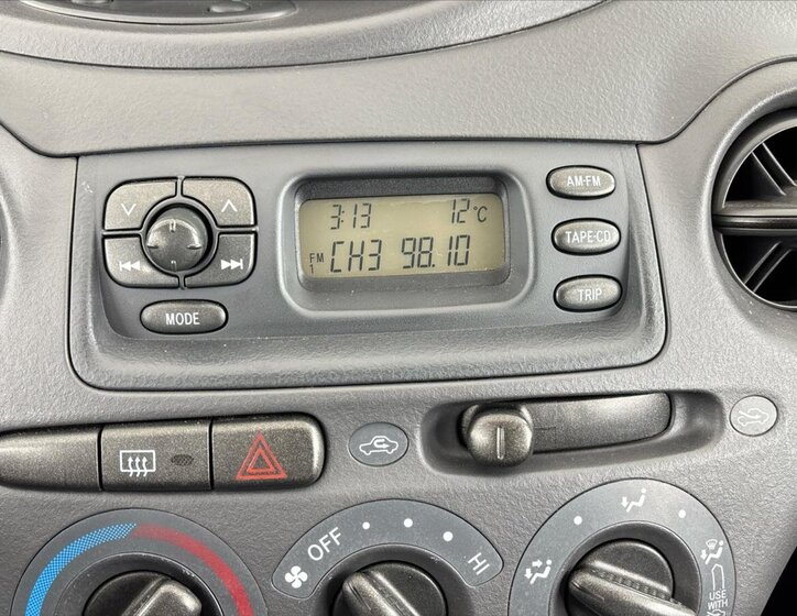 Toyota Yaris Hatchback 998,0 50 kw