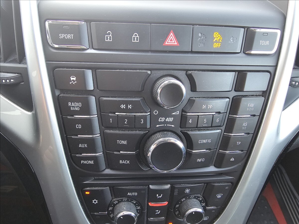 Opel Astra Hatchback 1,6 l 132 kw