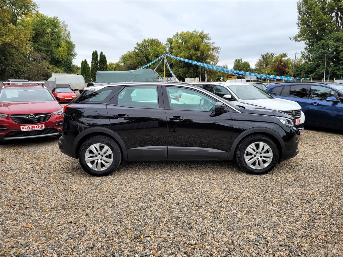 Peugeot 3008 SUV 1,5 l 96 kw
