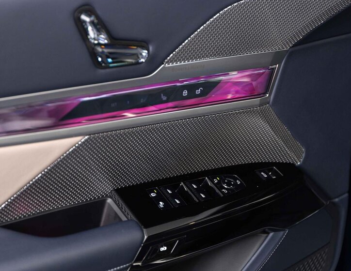 BMW Řada 7 Sedan / Limuzína 3,0 l 220 kw