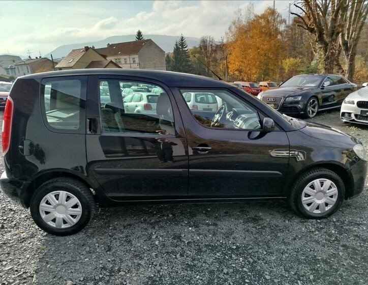Škoda Roomster MPV 1,2 l 51 kw