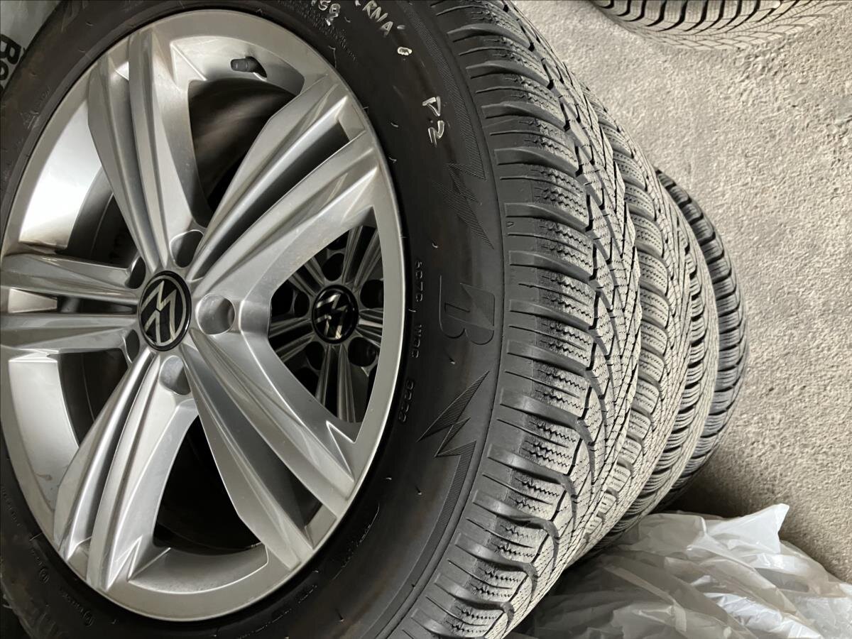 Volkswagen Tiguan SUV / Terénní 2,0 l 110 kw