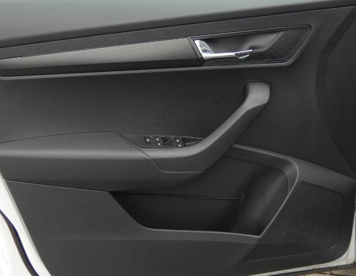 Škoda Karoq SUV / Terénní 2,0 l 110 kw