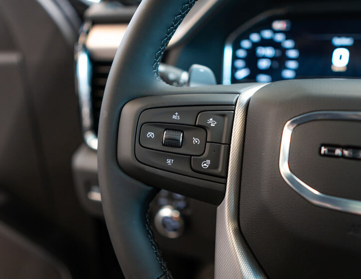 GMC Sierra Pick-up 6,2 l 313 kw