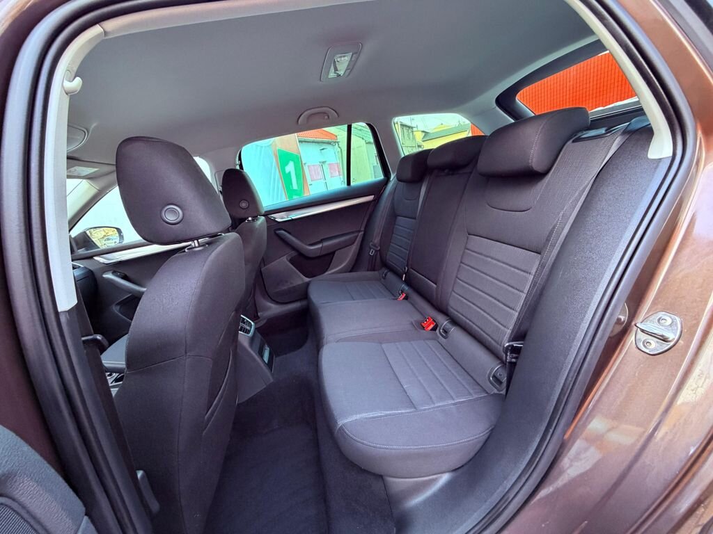 Škoda Octavia Kombi 2,0 l 110 kw