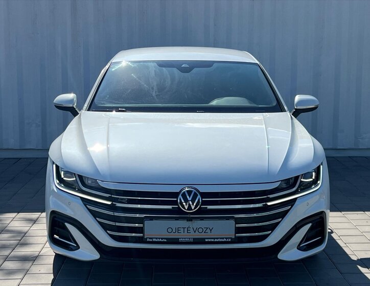 Volkswagen Arteon Kombi 2,0 l 147 kw