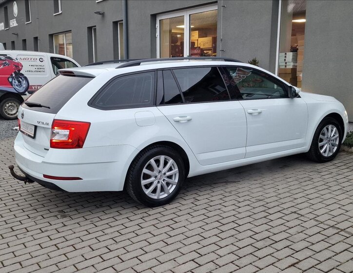 Škoda Octavia Kombi 1,4 l 81 kw