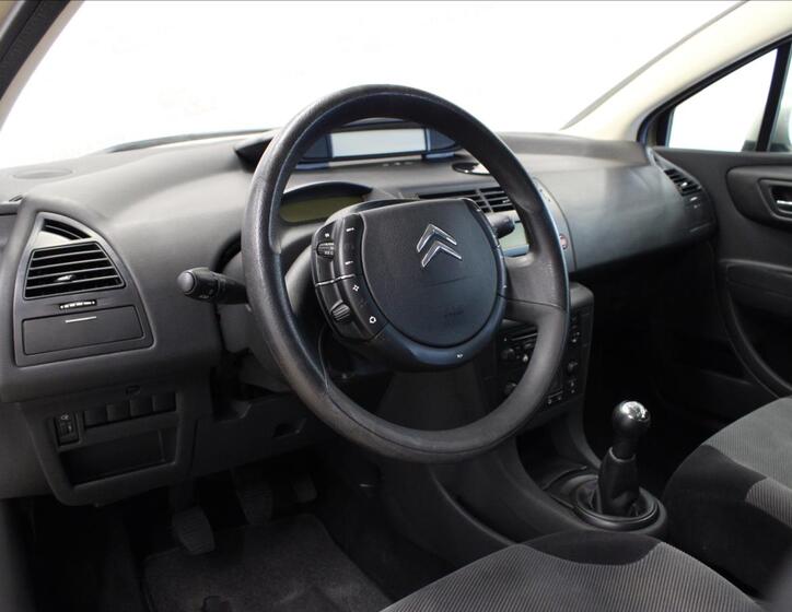 Citroën C4 10