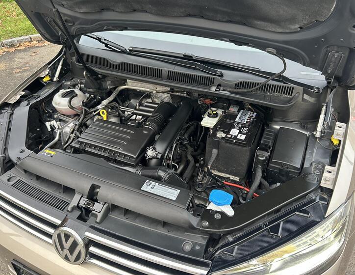 Volkswagen Touran 75