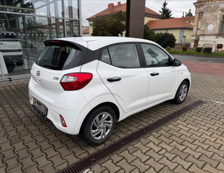 Hyundai i10 6