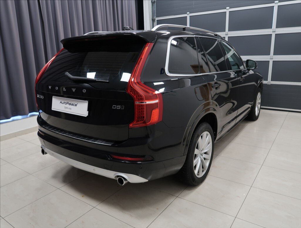 Volvo XC90 SUV 2,0 l 173 kw