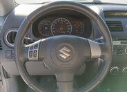 Suzuki SX4 10