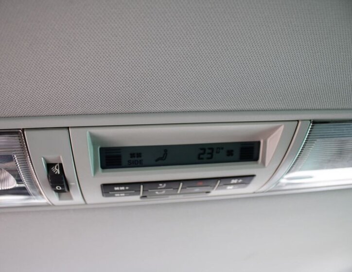 Volkswagen Ostatní VAN-Minibus 2,5 l 128 kw