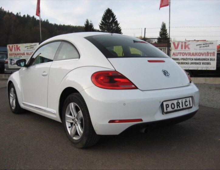 Volkswagen Beetle Hatchback 1,2 l 77 kw