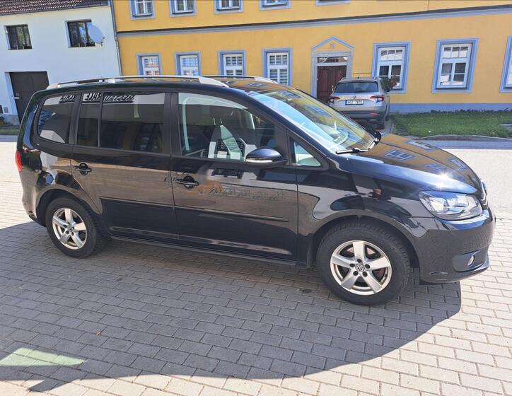 Volkswagen Touran 13
