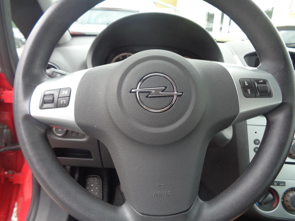 Opel Corsa Hatchback 1,2 l 63 kw