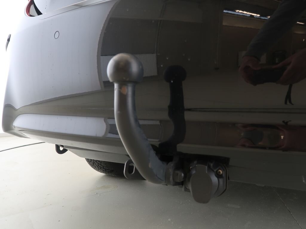 Toyota Corolla Sedan 1,6 l 97 kw