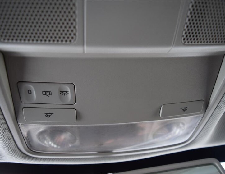 Volkswagen Passat Kombi 1,9 l 77 kw