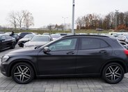 Mercedes-Benz GLA 3