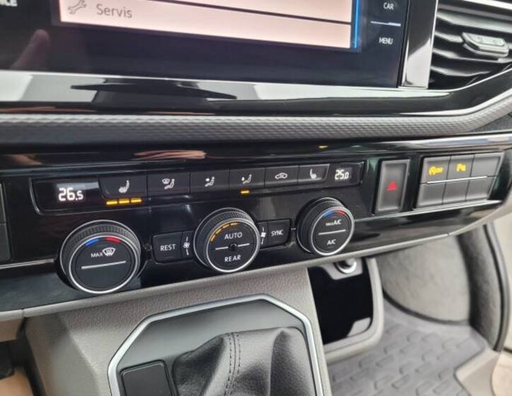 Volkswagen California VAN-Minibus 2,0 l 110 kw