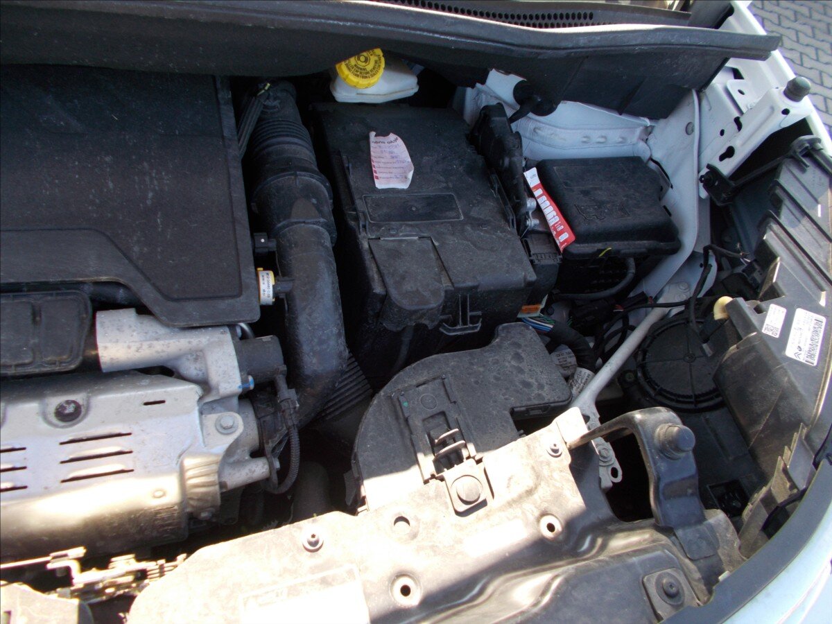 Citroën C3 Aircross SUV / Terénní 1,2 l 81 kw