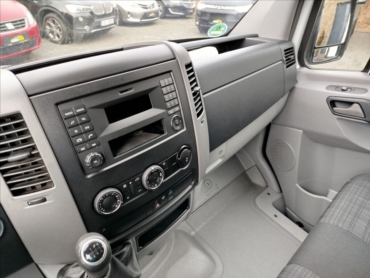 Mercedes-Benz Sprinter Skříň 2,1 l 95 kw