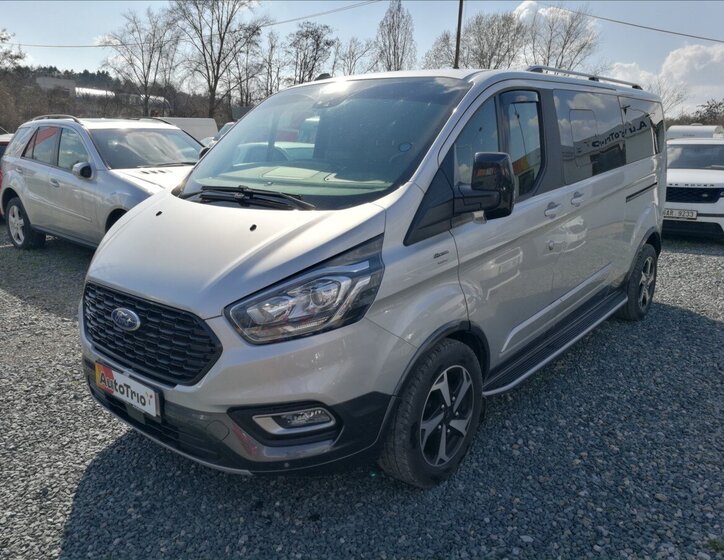 Ford Tourneo Custom MPV 2,0 l 110 kw
