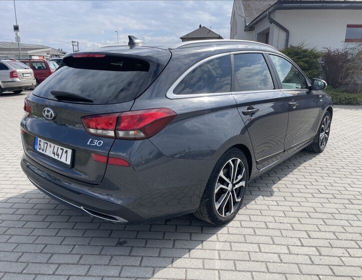 Hyundai i30 Kombi 1,5 l 117 kw