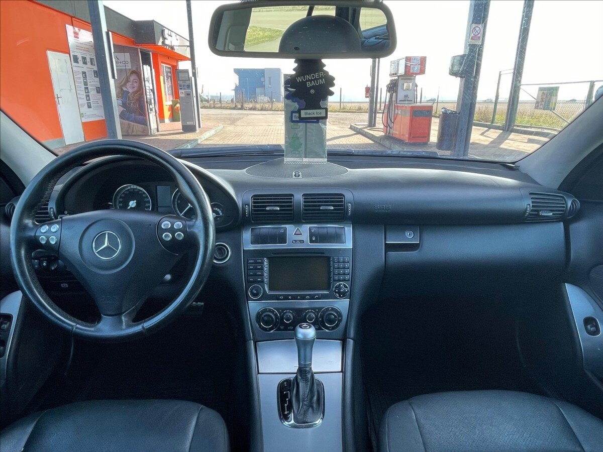 Mercedes-Benz Třídy C Kombi 2,1 l 110 kw