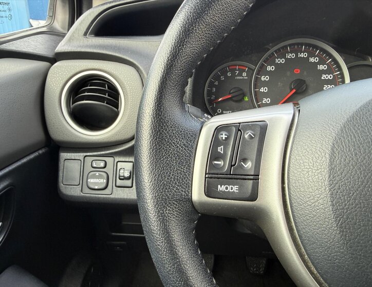 Toyota Yaris Hatchback 1,3 l 73 kw