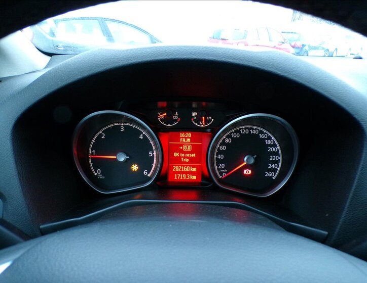 Ford Mondeo Kombi 2,0 l 103 kw