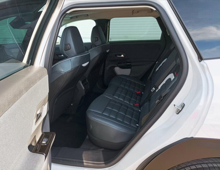 Citroën C5 Aircross SUV / Terénní 1,2 l 107 kw