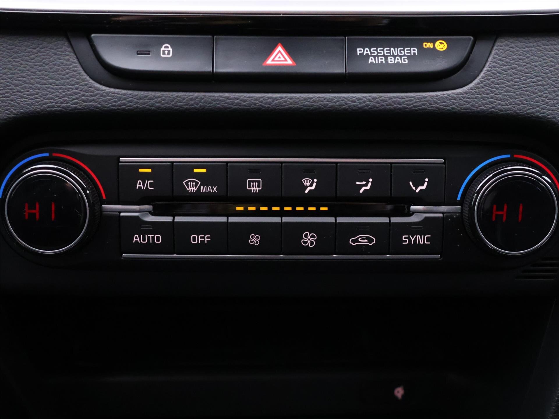 KIA XCeed SUV 1,5 l 117 kw