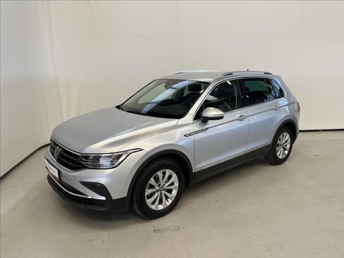 Volkswagen Tiguan SUV 1,5 l 110 kw